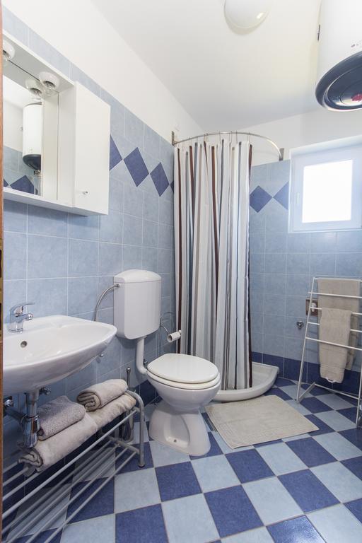 Apartments Roza Medulin Exterior photo