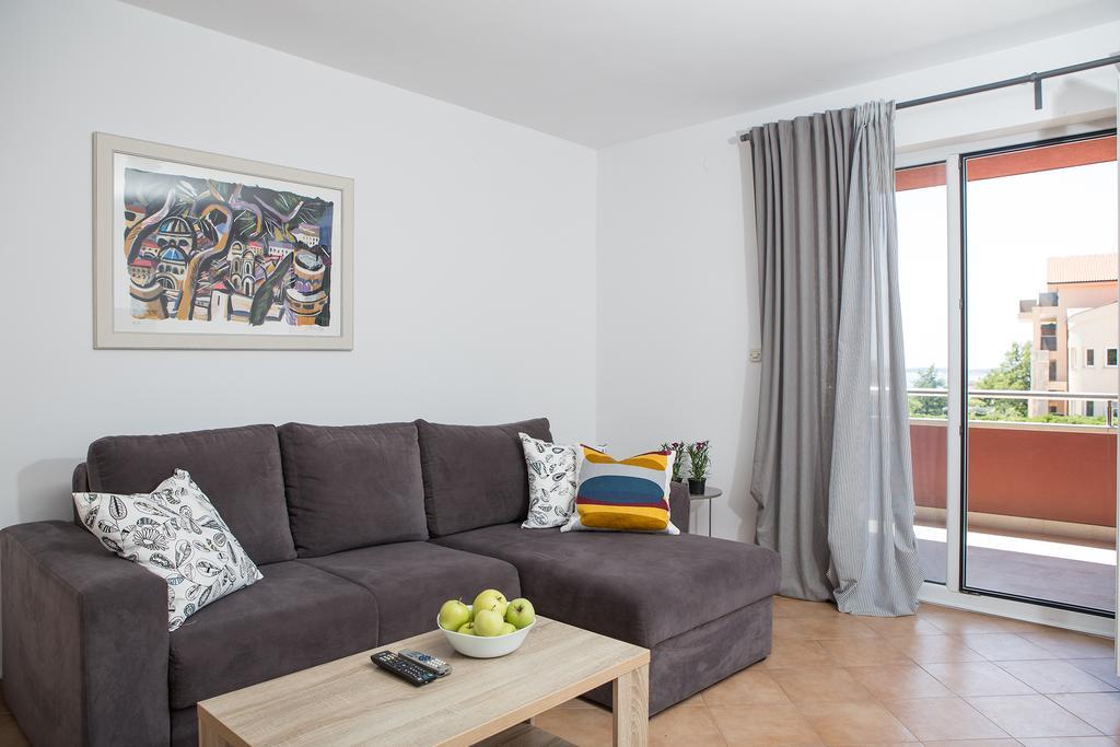 Apartments Roza Medulin Exterior photo